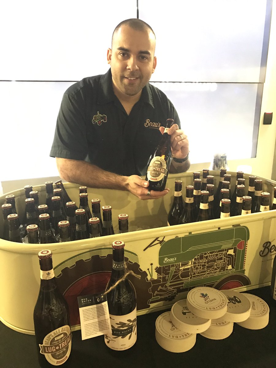 FuckupNightsTO's tweet photo. Thanks to @beausallnatural for sponsoring us and hooking us up with 🍻 #FuckupNightsTO #ShareTheFail #FUNTO https://t.co/a7WqXLwYjy