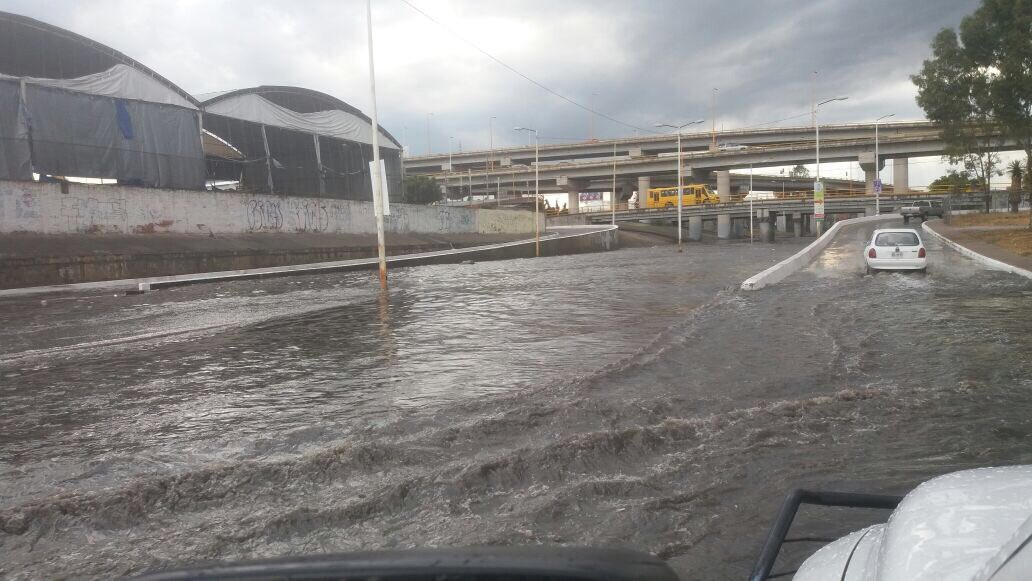 PC_Soledad's tweet photo. #PCSGS y @dgspm_soledad mantiene monitoreo en Río Santiago y otros puntos, esté atento a la información oficial @AytoSoledad https://t.co/cSYOlw3D4K