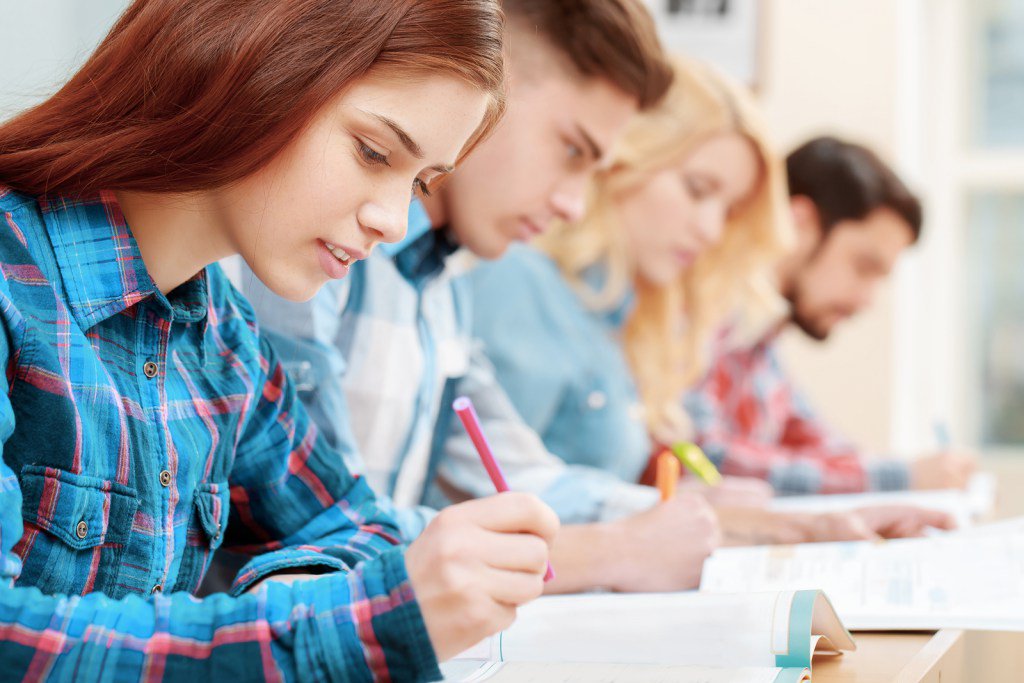 LKurstin's tweet photo. Why Do Kids Struggle with Standardized Tests?  Part II https://t.co/VpfnIMtfSi https://t.co/1tOKxhP5hM