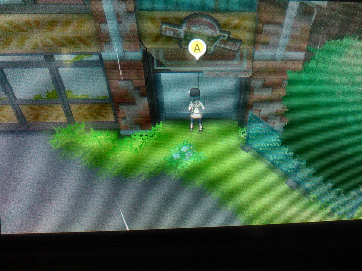 侵略者 ポケモンサンムーン 経過報告 17 3 10 いざゴーストの試練へ D 恐怖心から扉の前で立ち尽くす主人公 Bgmの音の乱れは仕様ですよね 時折聞こえるミミッキュの声がいい雰囲気を うわぁぁぁぁぁこどもイヤァァァ ここまで苦戦するとは