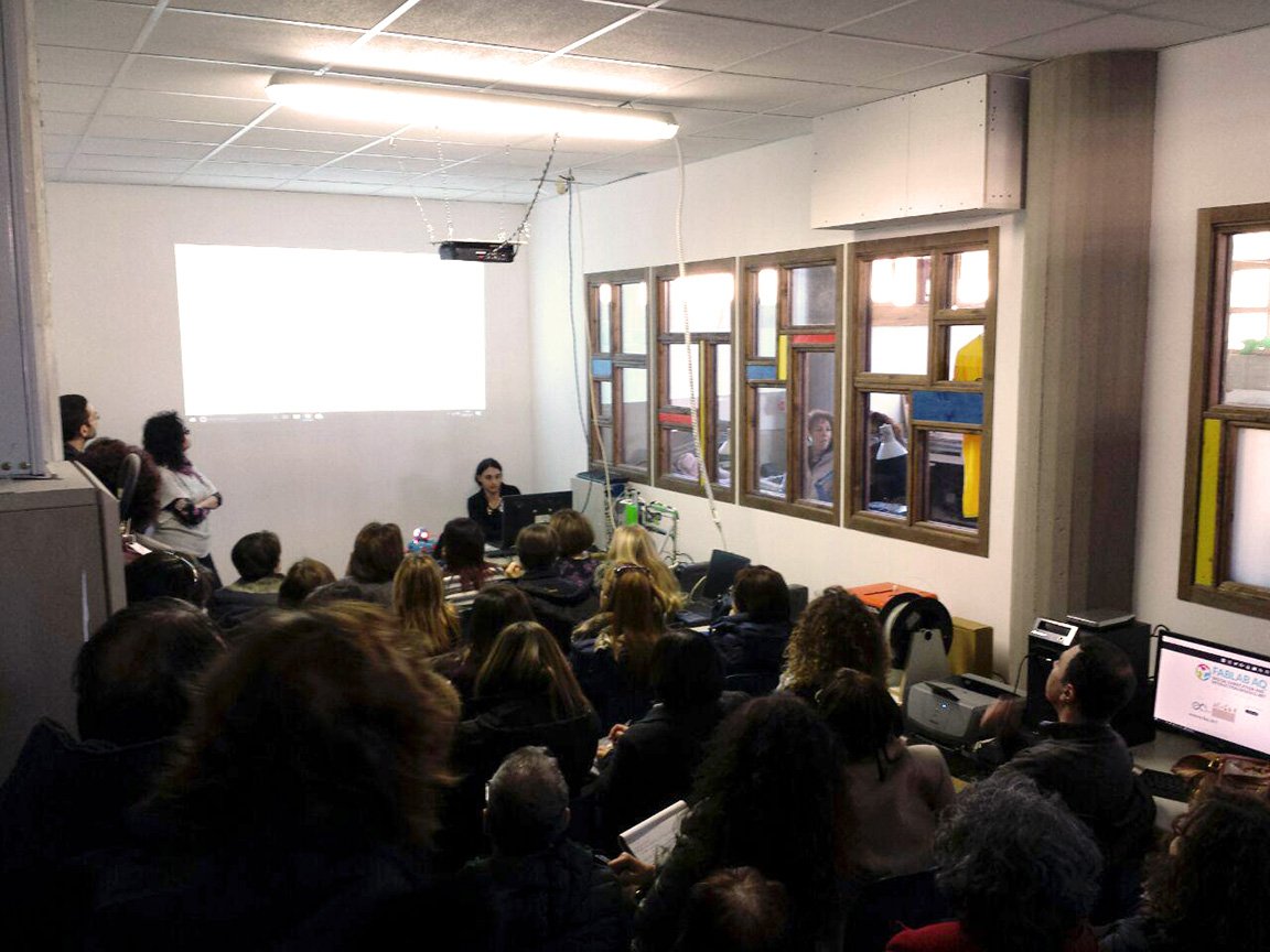 fablabaq's tweet photo. #grazie a tutti coloro che ieri hanno partecipato all'evento "Pensiero #computazionale e #Robotica educativa". Vi aspettiamo al #fablabaq https://t.co/BG18kuR7uK