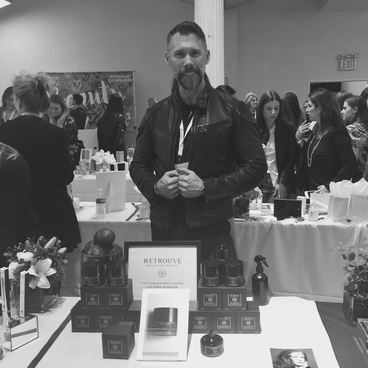 skinbyretrouve's tweet image. Thanks for a fantastic evening, @CEWinsider! #cewdemo #retrouve