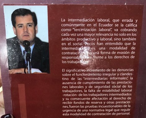 Wohlgemuth's tweet photo. Mientras el banquero te ofrece un millón de empleos, @andrespaezec ofrece a los empresarios un millón de esclavos #LassoEsTercerización. https://t.co/fALMMx3z2i