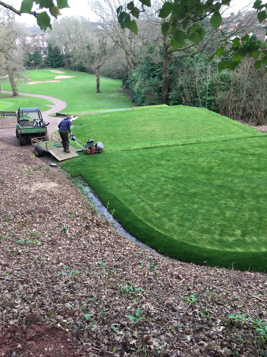 Cardiffgolfclub's tweet photo. White box tee had its first cut today on the 5th. Turf is knitting in well after its winter renovation. #golf #cardiff https://t.co/KdnWJRbPGh