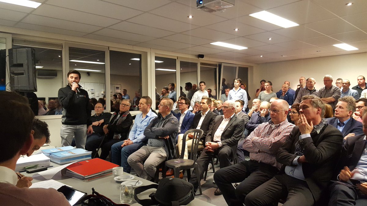 Casvanhoutert's tweet photo. BKG vergadering bij Securicon in Gemert weer een grote opkomst! https://t.co/Hm029FgEAv