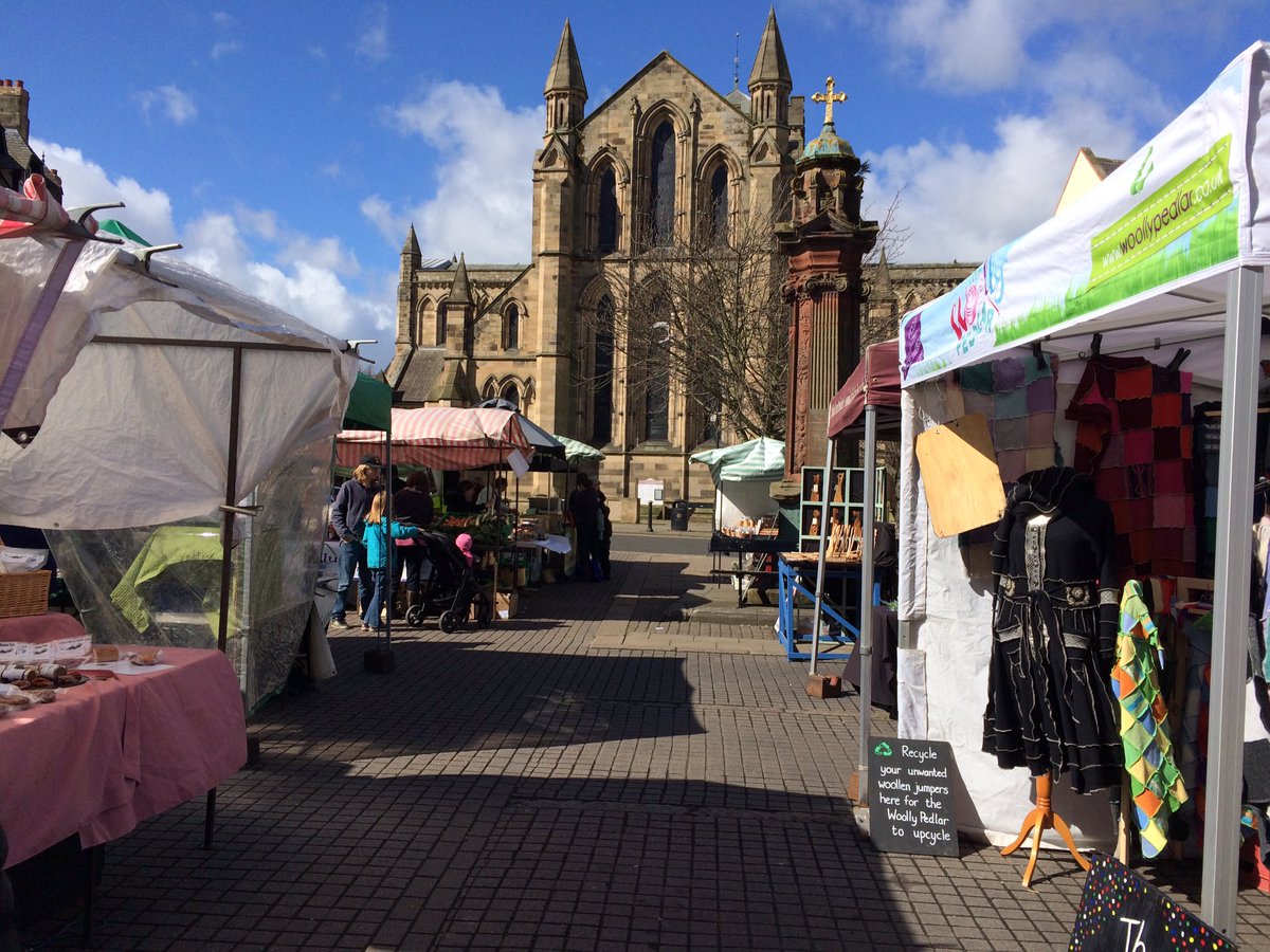 MoodyBakerAlst's tweet photo. See you all at @hexhamfarmersmk this weekend! Fingers crossed for blue skies &amp; sunshine 🌞 https://t.co/VxhRvtWAYg