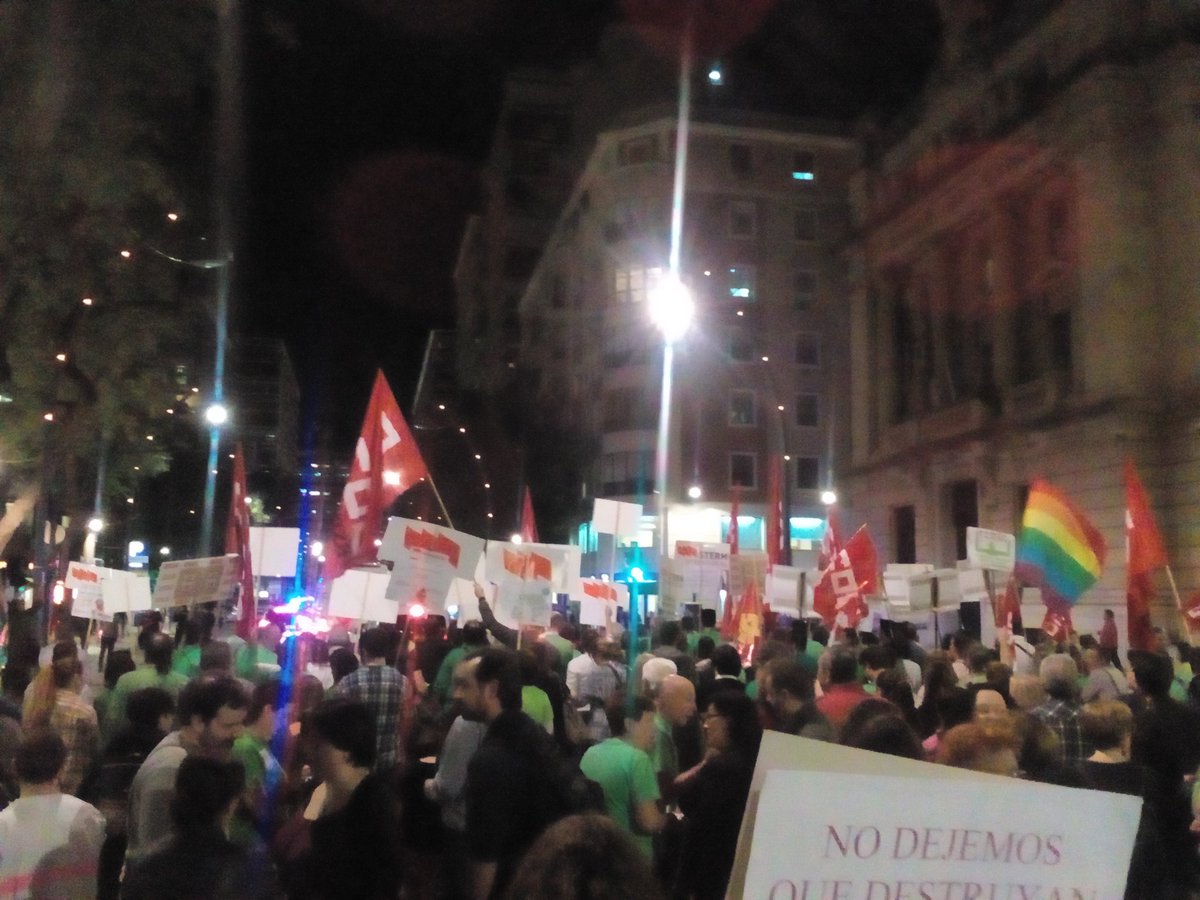 soyPdro's tweet photo. Día en defensa de la escuela púbica, por una educación de calidad para tod@s. #Murcia #9M #educación https://t.co/9W77791QcO