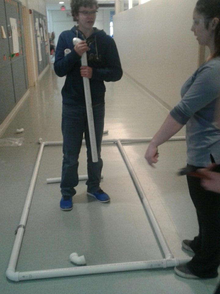 LSrobotics's tweet image. Last minute sign stand!