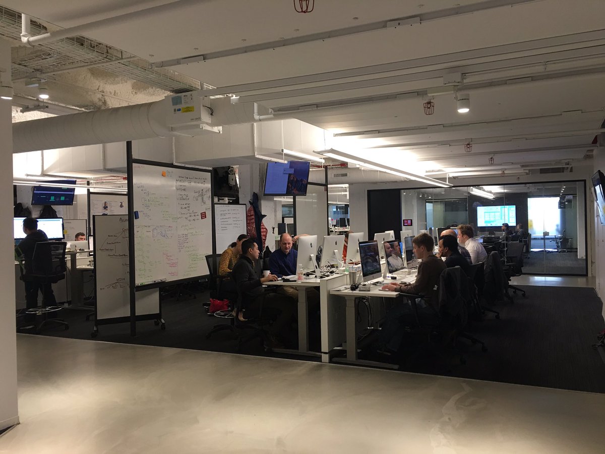 NickalausW's tweet image. Fun session today! #nativehybridcloud #pivotalcloudfoundry #nashdevops #microservices @pivotallabs @Wonderusky