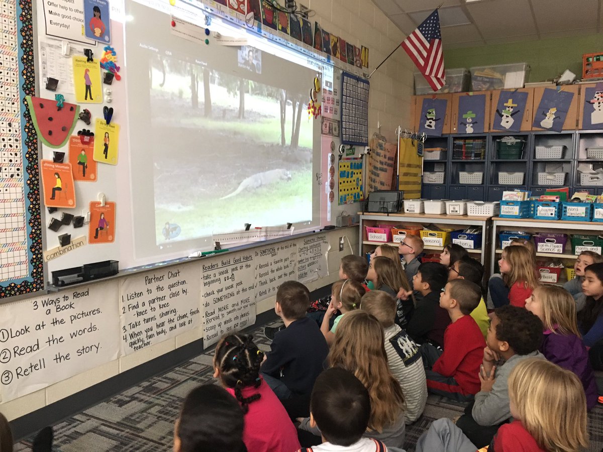 MissMeyer's tweet photo. Today we went on a virtual field trip to Komodo Nat'l Park, thanks to #geoshow! We loved it & learned so much abt Komodo dragons! #1stgrade https://t.co/nOARbvmNxw