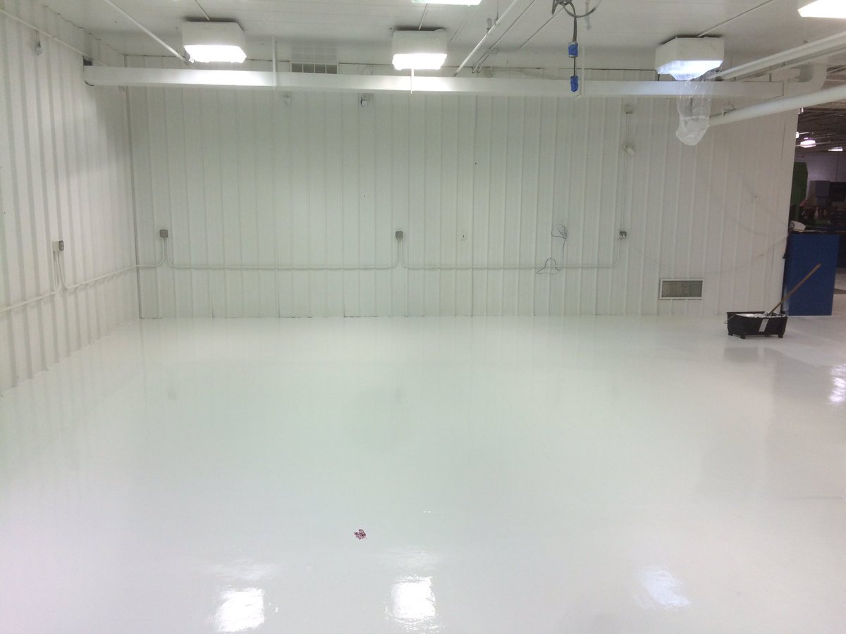 Instru_med's tweet photo. Freshening up the floor paint in our Assembly Department! https://t.co/XfsLkel1S6