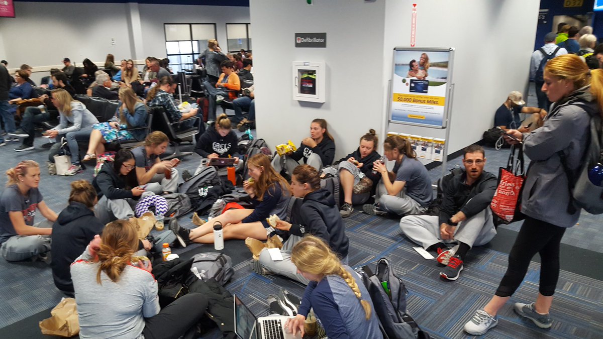 LAX | Team bonding at the Washington D.C. airport. Good luck this week <a href="/SMCWLAX/">SMC Women's Lacrosse</a>! #GoGaels