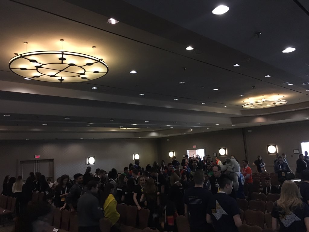morricemike's tweet photo. @Enactus_Canada Honoured to be joining you guys tonight, loving the energy at #EnactusRegionals. #yathatsawolfcostume https://t.co/QeHTcasmcO