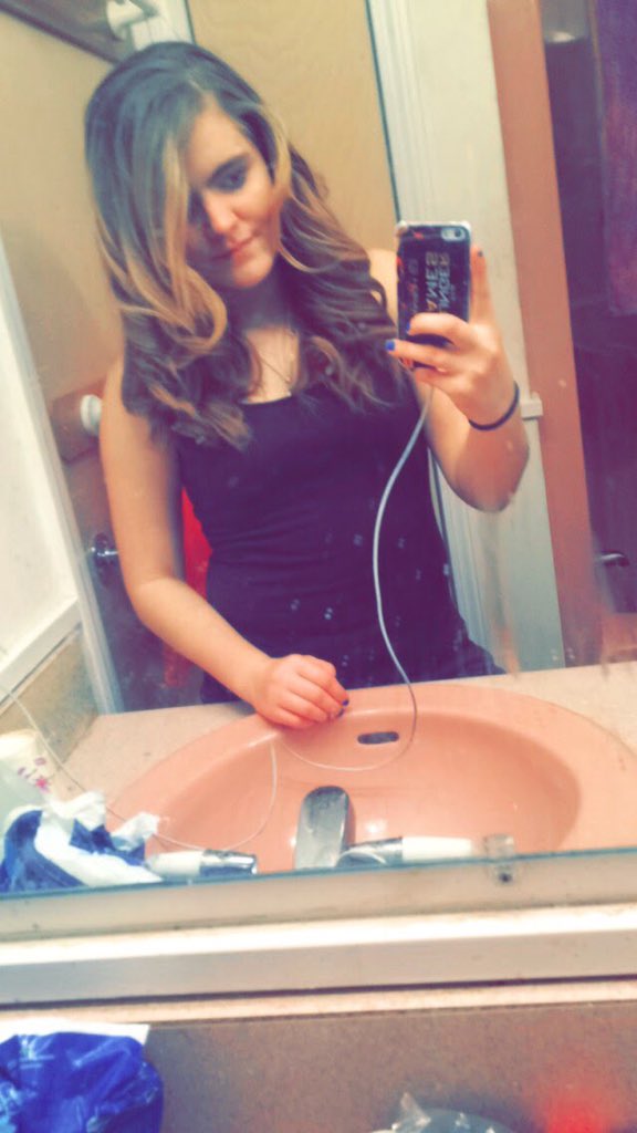 BabyxPoohBear tweet picture