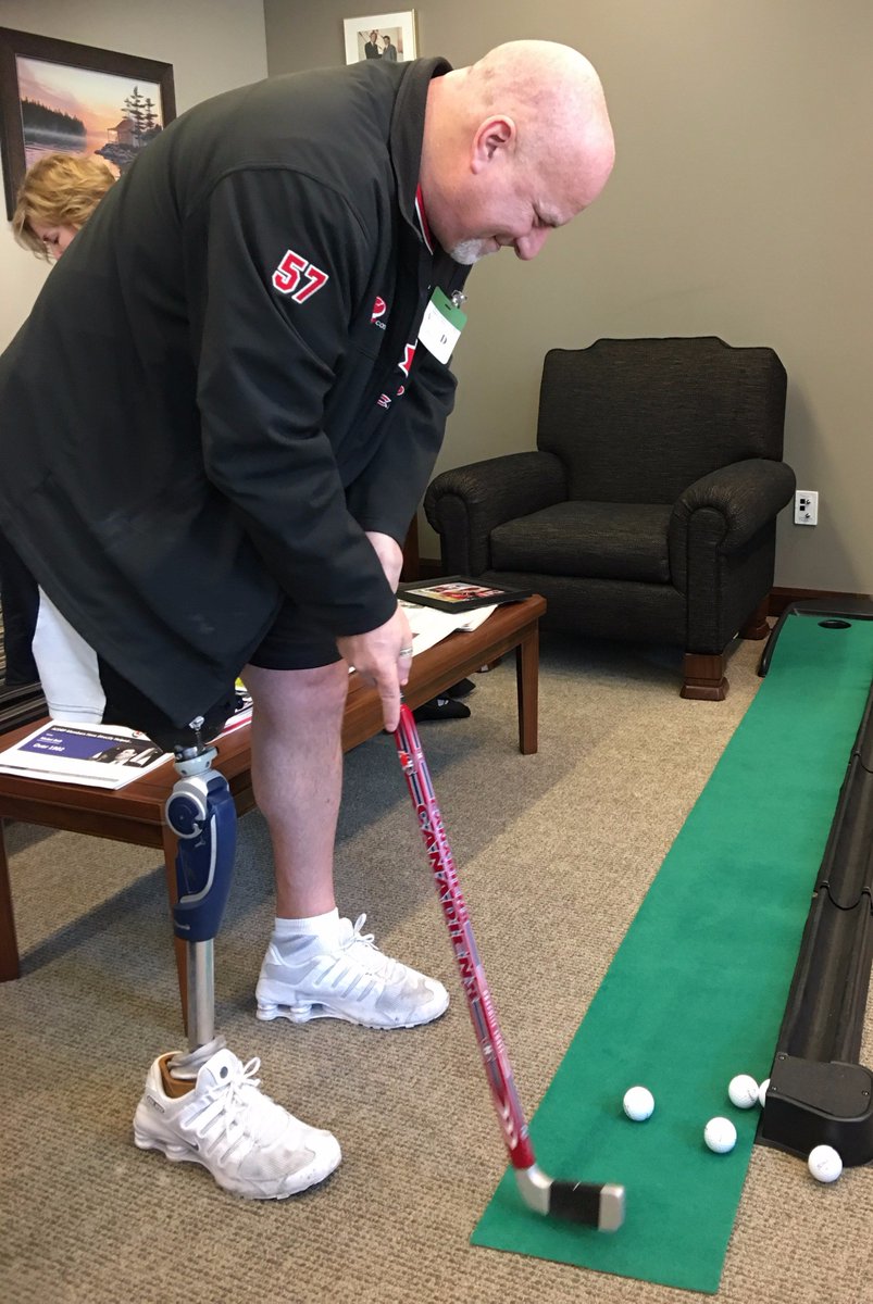 MarcGSerre's tweet image. Met w. @Rosen57 gold-medalist Para-Olympian re disability tax credit that over 1902 Nickel Belt residents receive since 2008 @KarenLudwigMP