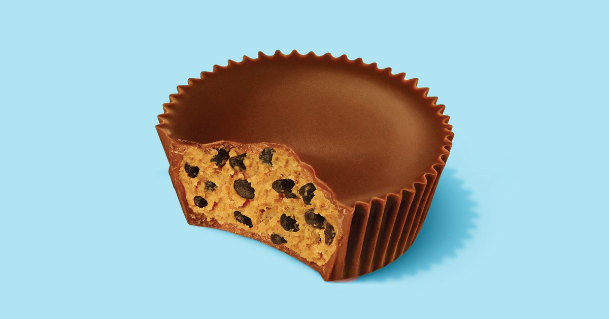 Reese's just dropped a new flavor and it's actually amazing: glmr.co/Fzc0lfL