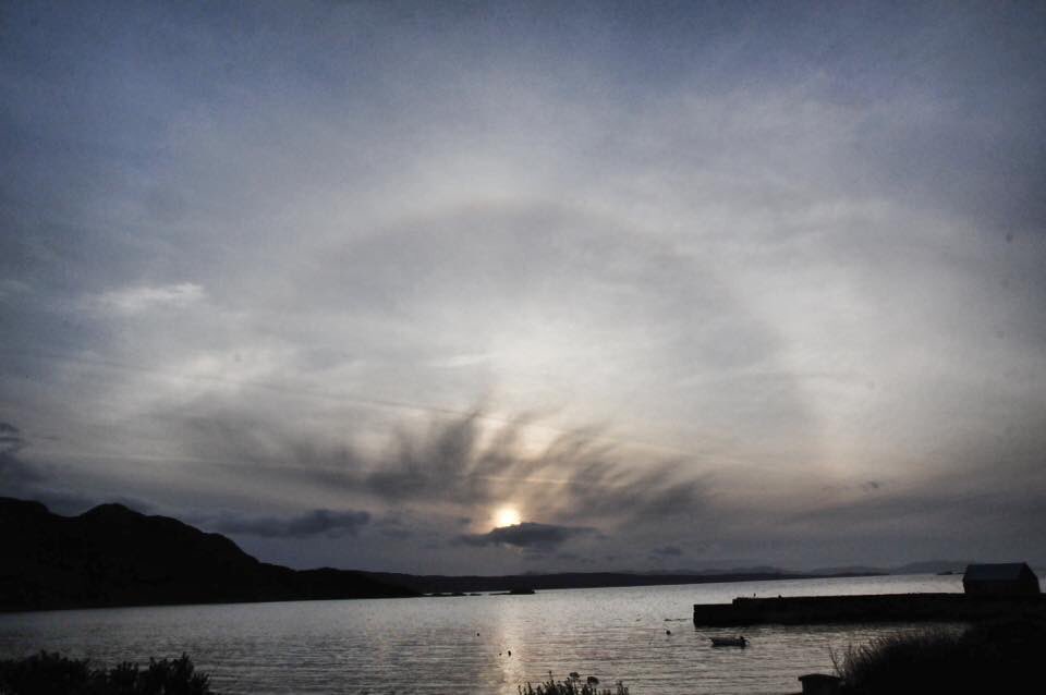 Ice crystals in the #torridon skies tonight giving the setting sun a halo.