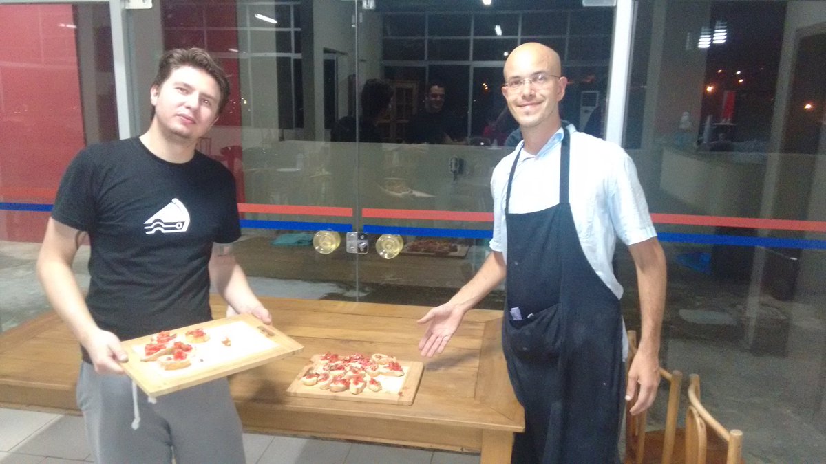 sergiomarioq's tweet image. Mitos @jonatasbaldin @apast #pyPizza