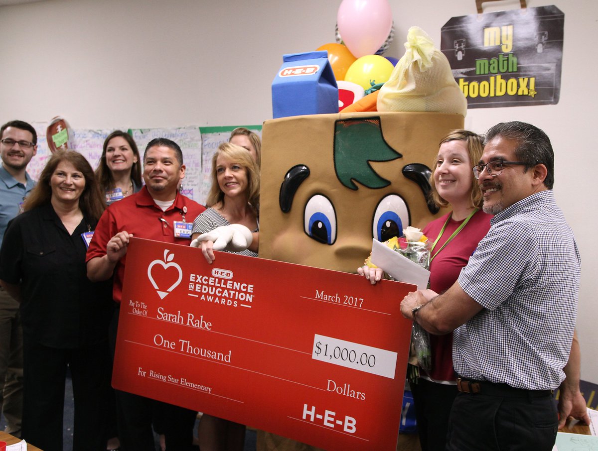 Rabe named finalist for <a href="/HEB/">H-E-B</a>  Excellence in Education Award:
ow.ly/3DE7309LcYI