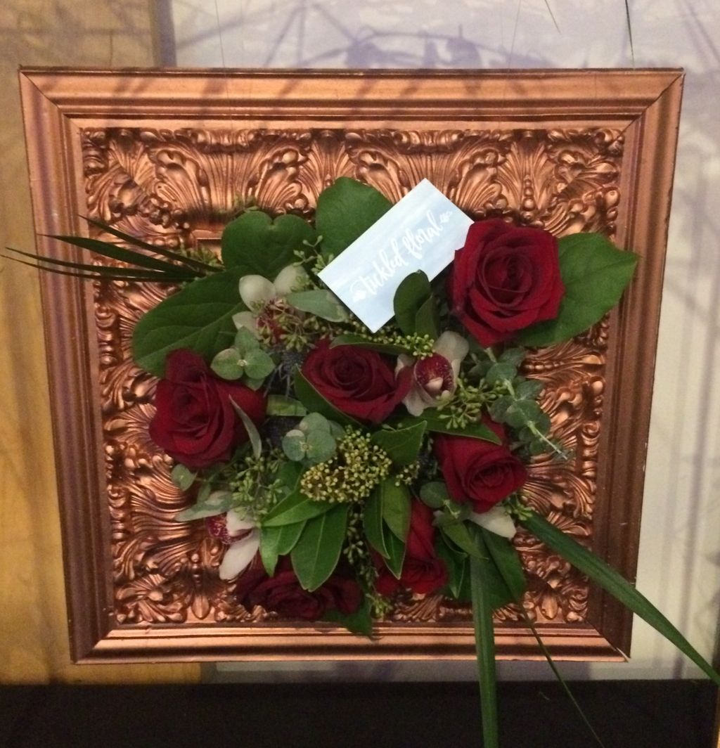 Amazing floral showcase by <a href="/TickledFloral/">Tickled Floral</a> #yegflowers #yegevents #edmontoneventawards