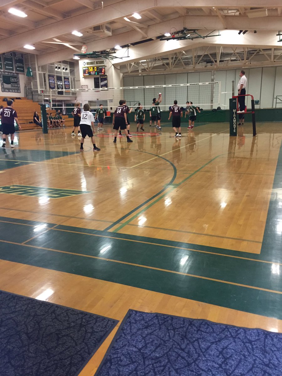 marcusoneill77's tweet photo. #miralatin supports Mats JV and Varsity volleyball! https://t.co/NXO6gTmauT