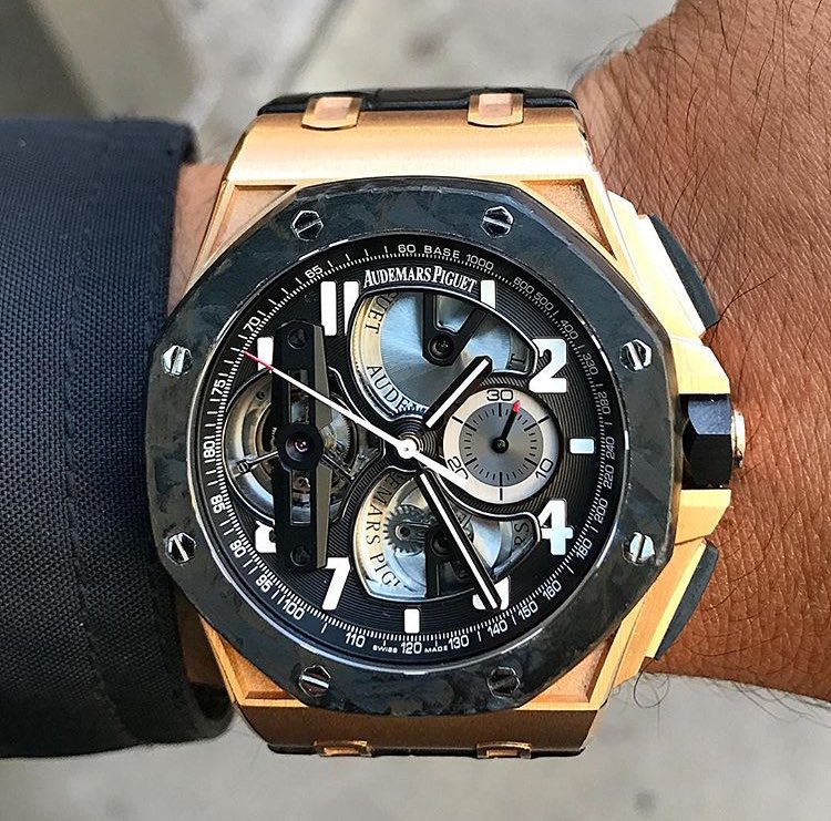 Daily Watch tweet media