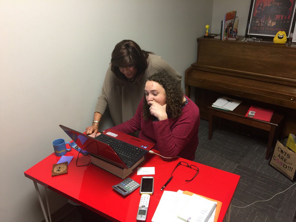 conspiano's tweet image. What do piano teachers do when not teaching? Would love to hear what you think. #WomenatWork #pianoisfun