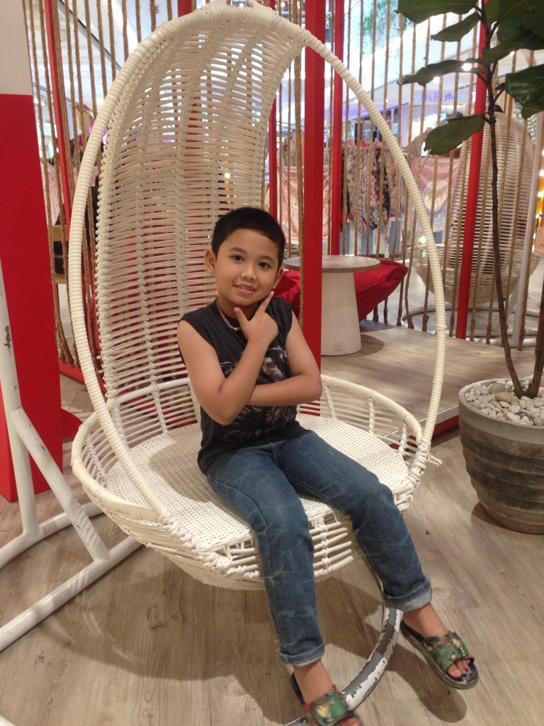 NoteBongkot's tweet image. แอ๊คท่ากันเต็มที่เลย