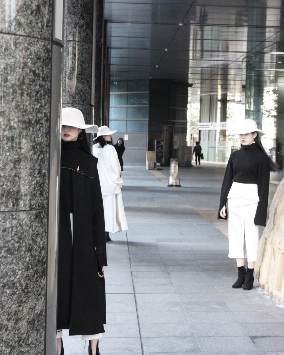 chyanchi's tweet photo. M.E./2017aw

#fashion #me #minimumelement #white #black #2017aw https://t.co/LIzlakQnR2