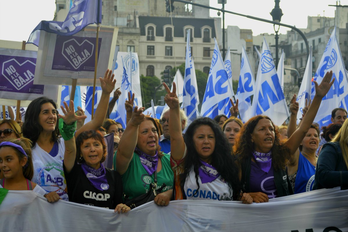 Cesargarzon80's tweet photo. Este #8M las mujeres de la #CTAAutónoma ganaron las calles en todo el país. #DiaInternacionalDeLaMujer https://t.co/YbRGM3bnni
