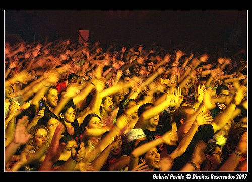 eugeniojorge's tweet image. Domingo as 11h15 pregação no acampamento para musicos na Canção Nova.