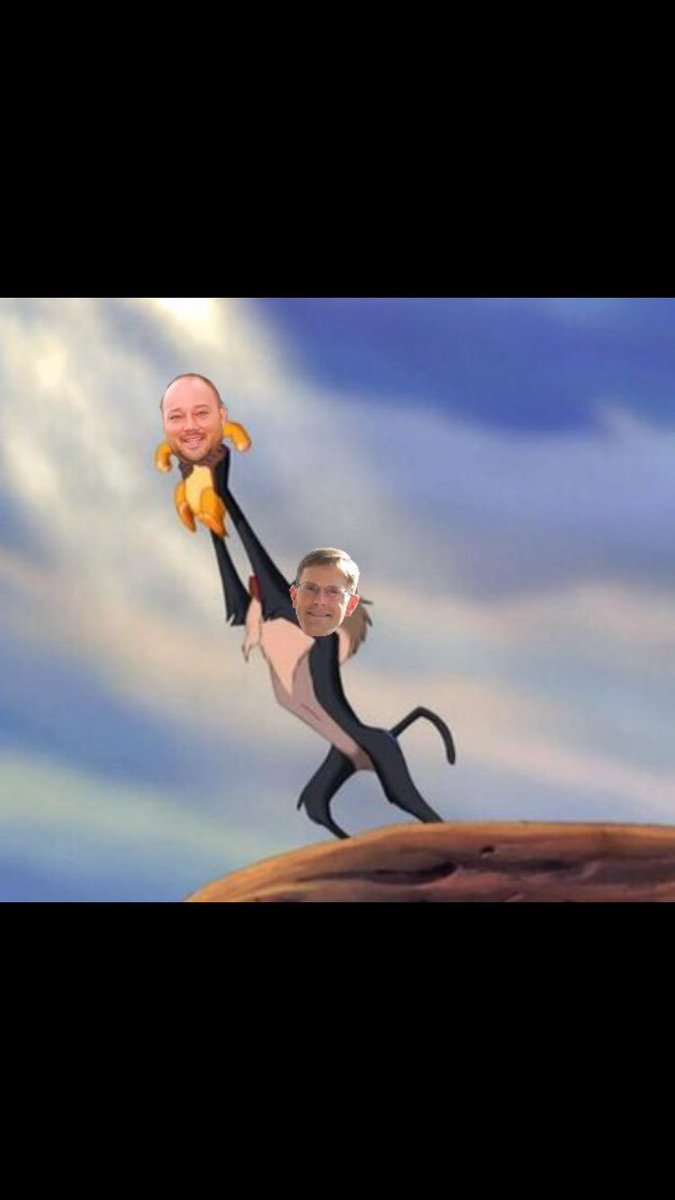 Treythomas99's tweet photo. Big ol happy birthday to coach Allen!!
#lordylordyleonards40 👍🏻@LAllen3977 https://t.co/pDZeiQSSu6