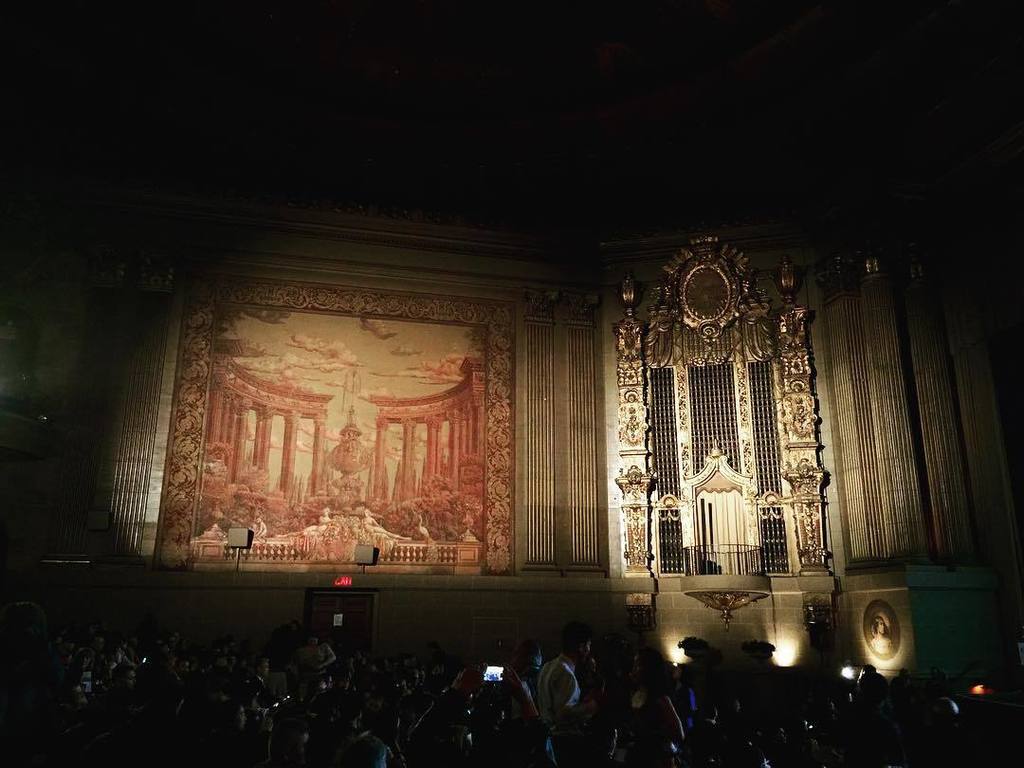 HarryMok's tweet photo. Inside the #castrotheatre #caamfest2017 #caamfest #sanfrancisco https://t.co/tzVR3m93Ai https://t.co/81P9Fg2qy7