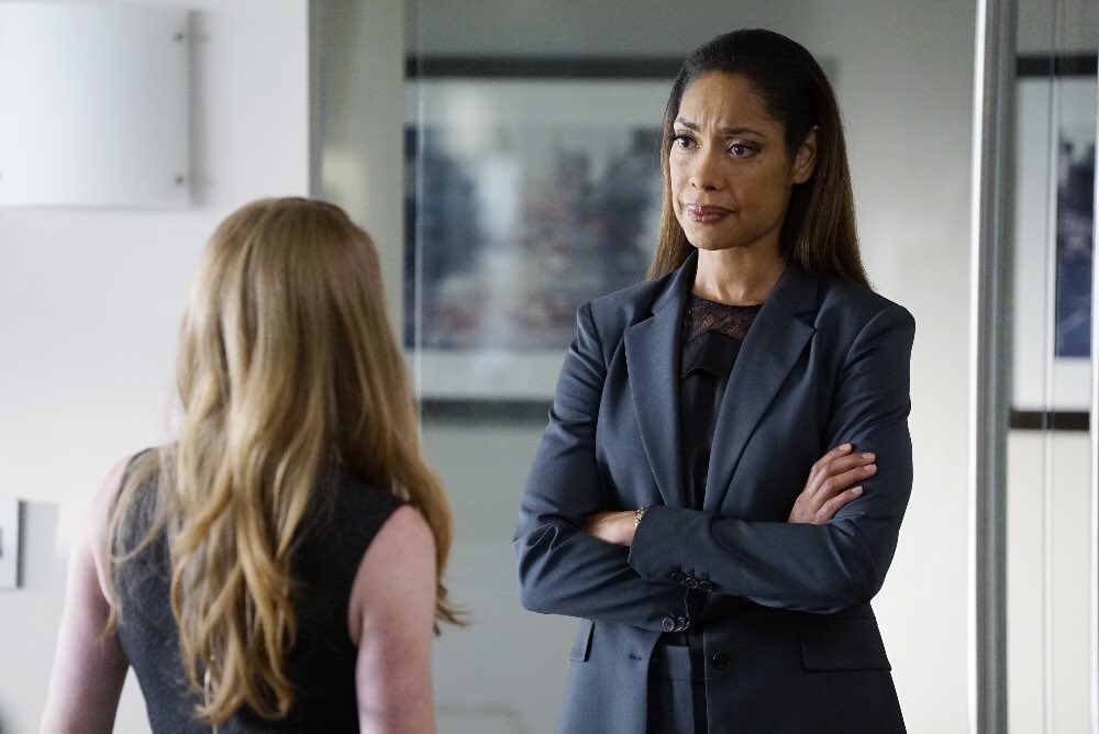 ABC_TheCatch's tweet photo. Agent Diaz is played by the magnificent Gina Torres!
#TheCatch https://t.co/DIdHtk2yZ5