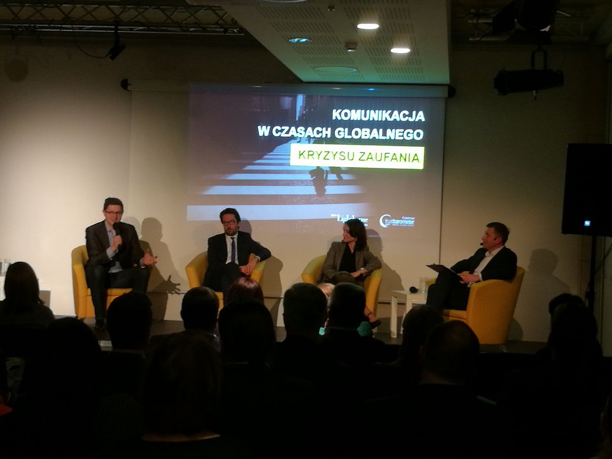 MitraszewskiP's tweet photo. Jeszcze raz dziękuję wszystkich uczestnikom wczorajszej konferencji @LH_Polska i debaty nt. Edelman Trust Barometer 2017. https://t.co/hoWZTXtXNd