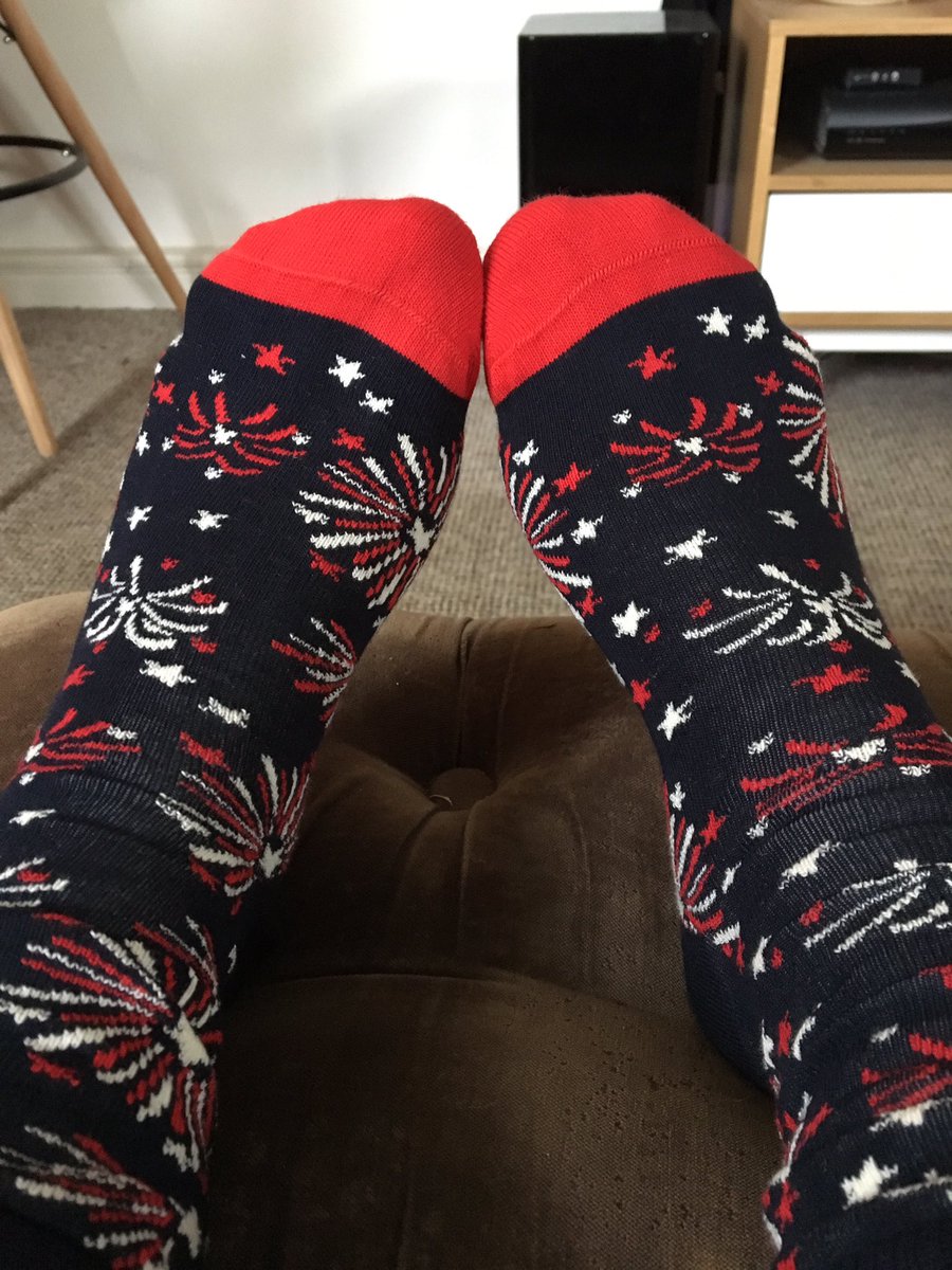 My socks are celebrating because it's Friday. <a href="/HappySocks_UK/">Happy Socks UK</a>