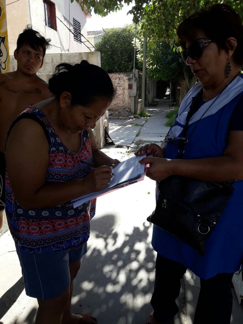 #MaestrasComunitarias más cerca de la familias de los niños que asisten a <a href="/ArtycomCai/">CAI 5 ARTYCOM</a> realizando Encuentro a los hogares <a href="/fguillesaavedra/">GUILLERMO SAAVEDRA</a>