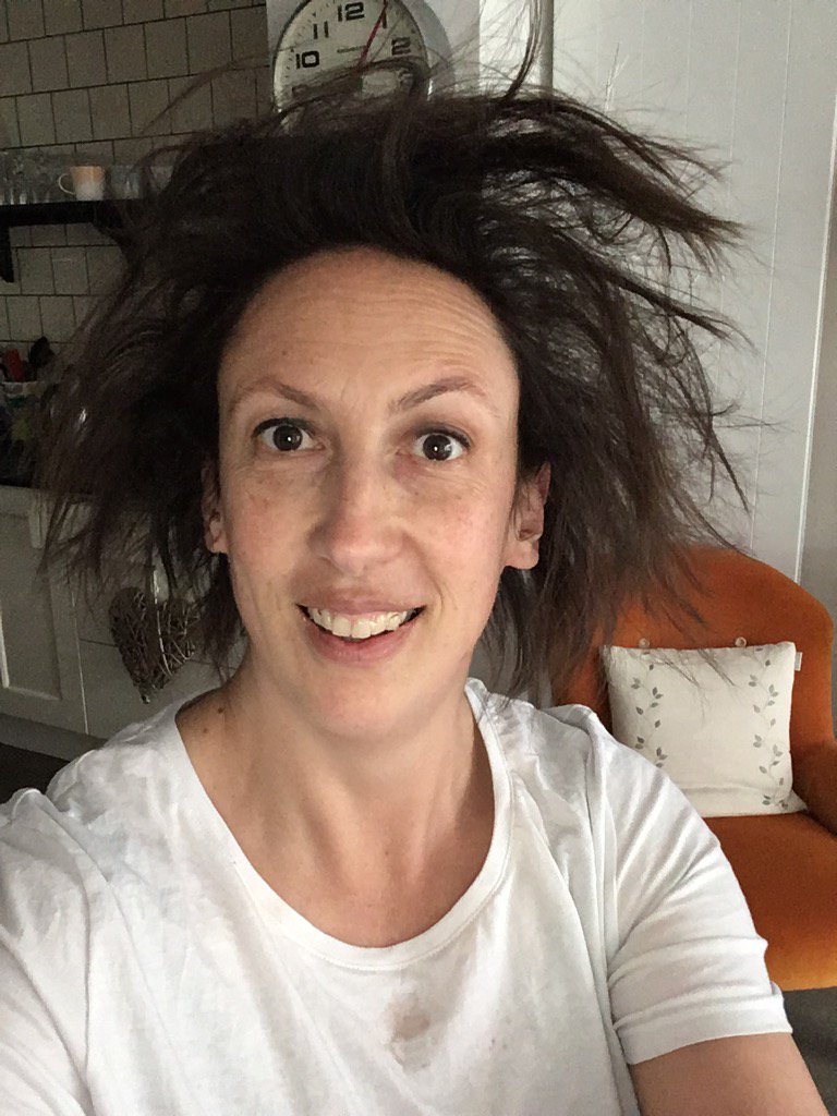 Miranda Hart's Instagram, Twitter & Facebook on IDCrawl
