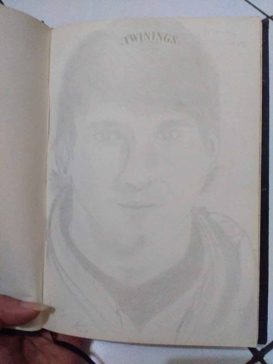 msaidazzikriy's tweet photo. #WEDidIt @fcbarcelona_id @FCBarcelona #BarcaComeBack #leomessi #sketchbook https://t.co/yZyCgyMiJm