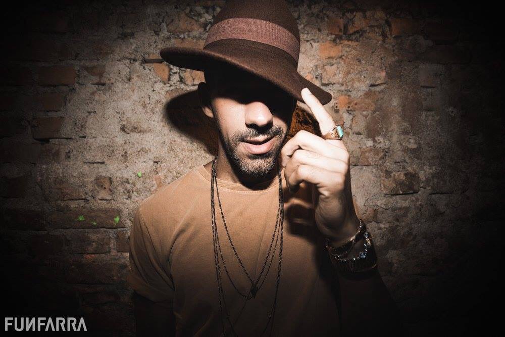 FestaFunFarra's tweet photo. #FunFarra #FunFarraSP 11/Fev/2017 ✨💙✌️️😜💃😘 #AFestaDosAmigos - Mais fotos: https://t.co/PFxnS4RdxQ (📸 Nathalia Souza) https://t.co/FlOtERrGNc
