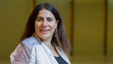 biocat_en's tweet image. .@ZaynaKhayat “Our healthcare system is the first adopter for our local technologies” @MaRSDD #ForumBioRegion ow.ly/UAqg309xVo8