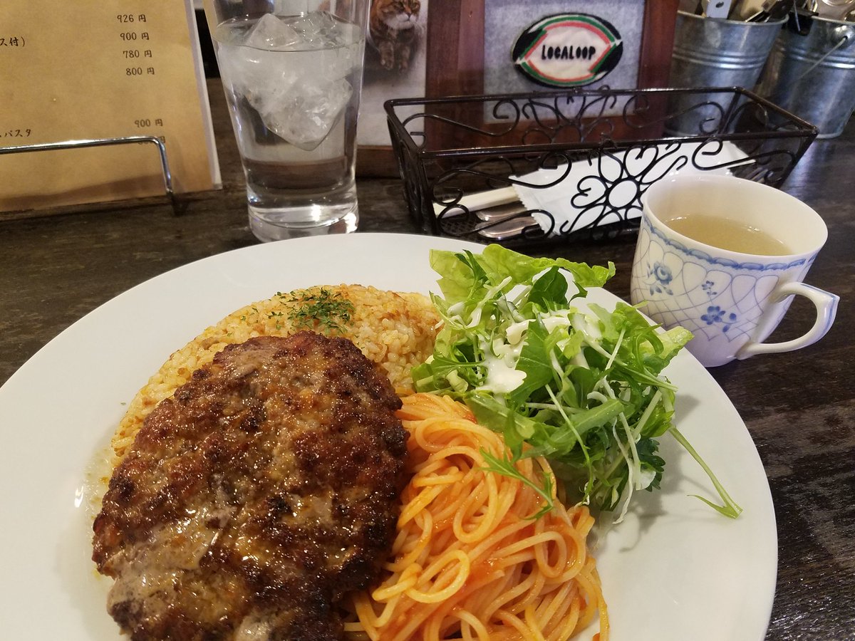 igarasiumu0521's tweet photo. 炭水化物！炭水化物！炭水化物！
海外研修を終えたシェフにこうご期待

#LOCALOOP #ローカループ https://t.co/oTl5sDzky5
