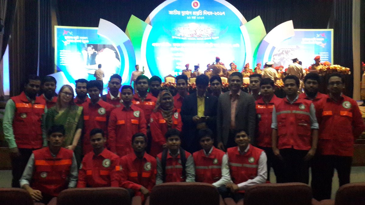 khurshidundp's tweet photo. With MPs, Minister and Secretary at #DisasterPrep2017 - @UNDP_BD proud of our partnership for #resilientBangladesh https://t.co/3QZAcMsxgY