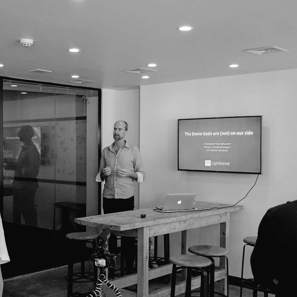 simpmach's tweet image. Today&apos;s #TechTalkFriday was with our special guest, Christopher Hunt (@huntchr). We got a hands on intro and demo of @lightbend&apos;s ConductR