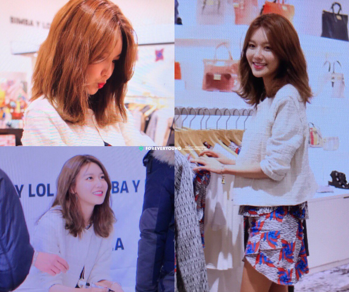 [PIC][10-03-2017]SooYoung tham dự buổi Fansign cho dòng thời trang "BIMBA Y LOLA" tại Lotte Department Store vào chiều nay C6ihTuoUwAAKclt