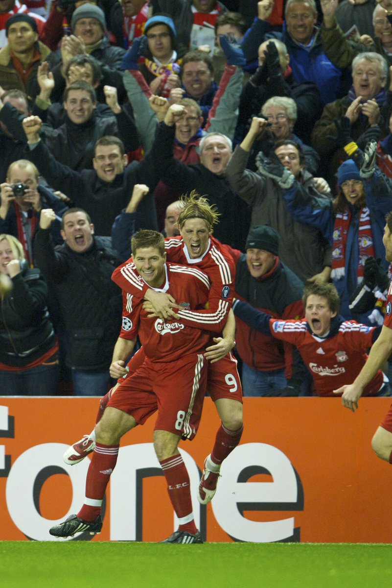 LFC's tweet photo. A special night at Anfield #onthisday in 2009. 🔴⚪ https://t.co/8T9xlult2y