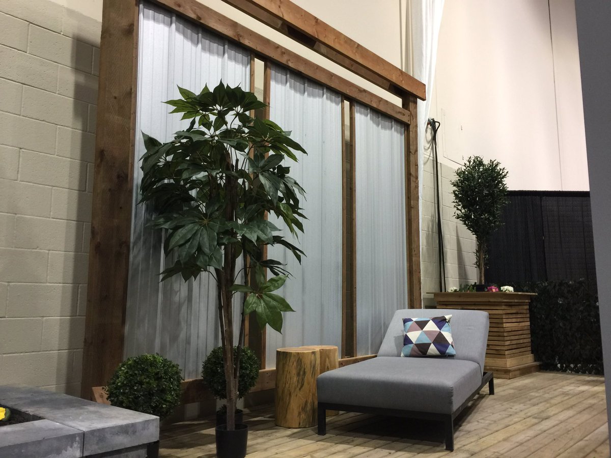 CityGreenYYC's tweet photo. The H&amp;G Show was amazing. Thanks to all involved. #homeshowsab #revolvefurnishings #landscaping https://t.co/rIDf9e9lIr