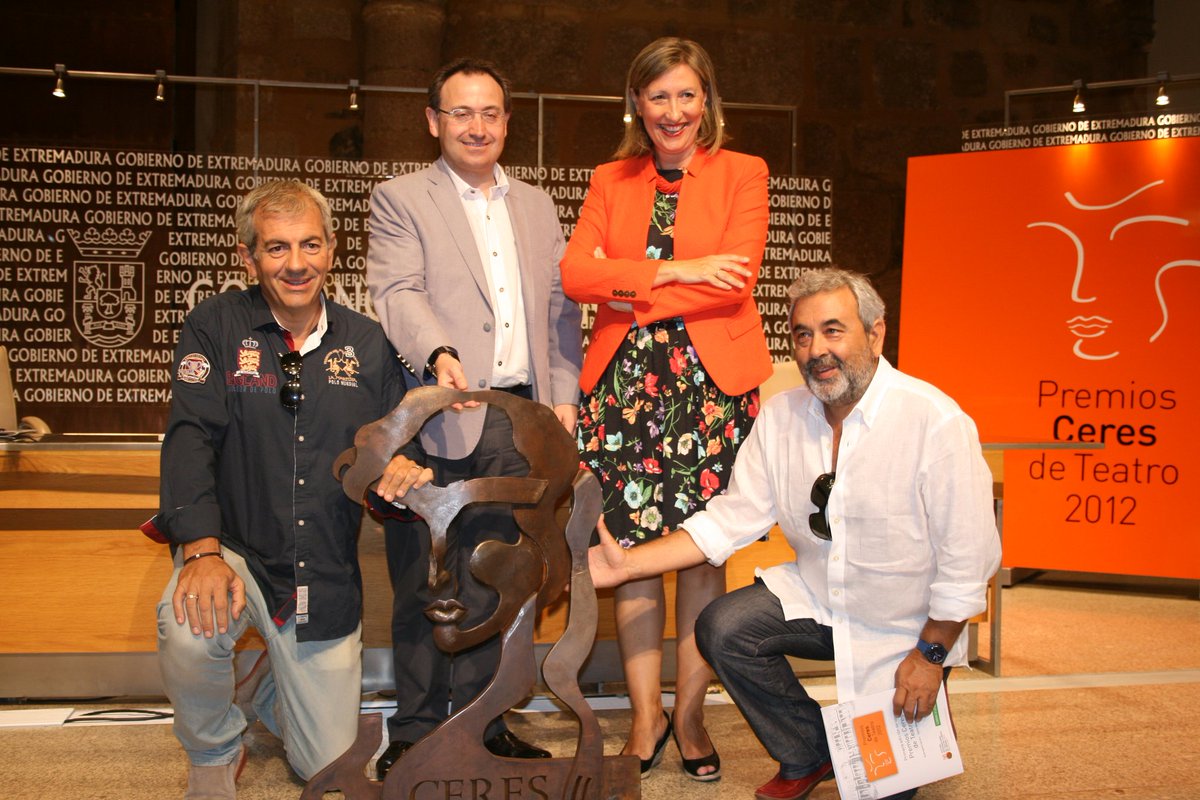 PPMerida's tweet photo. Otro Vara-palo para Mérida, la Junta de Extremadura finiquita los premios CERES.

https://t.co/q0M82DZwNr https://t.co/GJB4dpIoKN