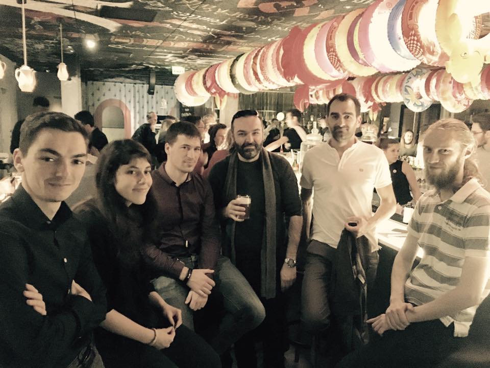 pierregeorges00's tweet photo. Merci pour ce moment de networking les amis ! #DotNetBx
https://t.co/FEAYuB3EW1 https://t.co/Z1wTubRS5T
