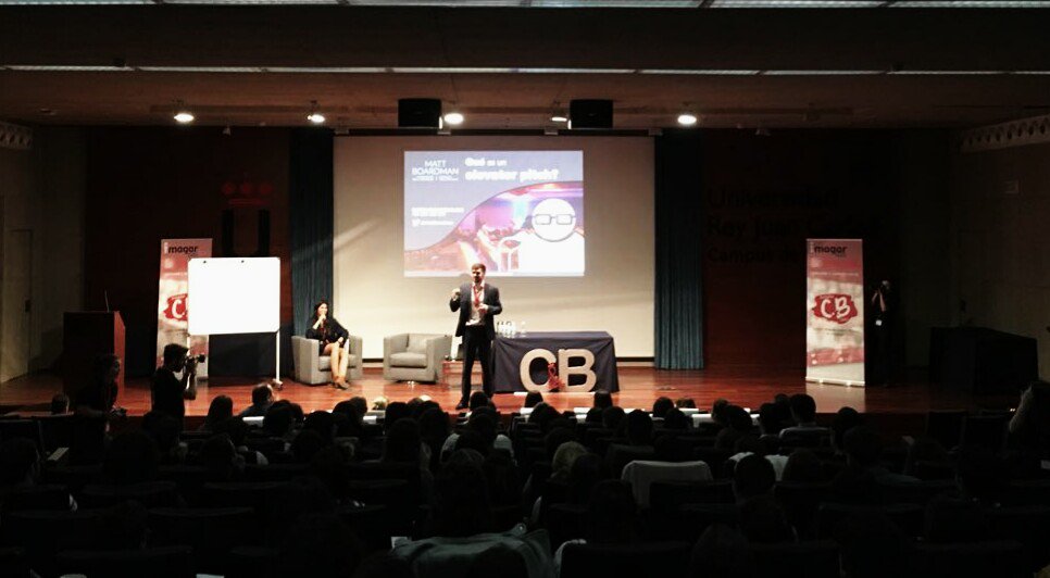 MattBoardman's tweet photo. Today I told the future CEOs of @cyb_urjc @urjc how to use an #elevatorpitch to persuade people to give you cigarettes https://t.co/5jvlmZCFhg